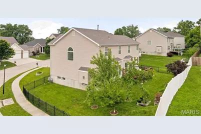 10977 Edgemoor Terrace, Unincorporated, MO 63123 - Photo 5