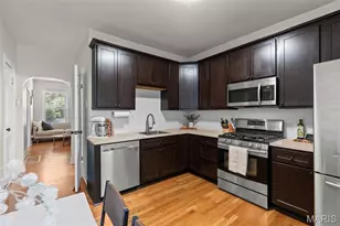 4745 Rosa Ave, Saint Louis, MO 63116 - Photo 11