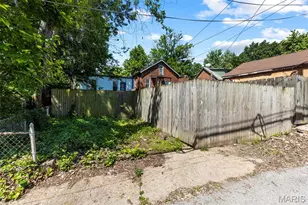 4745 Rosa Ave, Saint Louis, MO 63116 - Photo 21