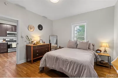 4745 Rosa Avenue, Saint Louis, MO 63116 - Photo 13