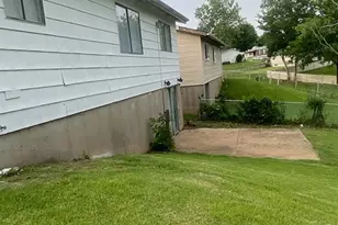 11565 Sheffield Dr, Florissant, MO 63033 - Photo 11