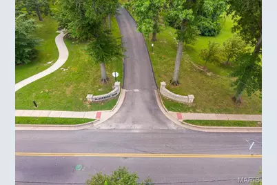 805 Brookridge Drive, Saint Louis, MO 63119 - Photo 27