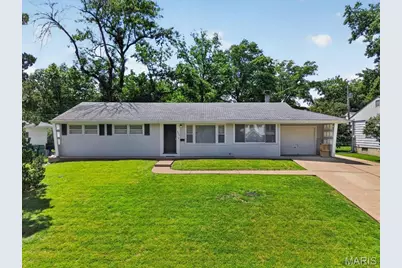 805 Brookridge Drive, Saint Louis, MO 63119 - Photo 1