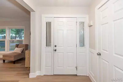 729 Wingan Lane, Saint Louis, MO 63125 - Photo 9