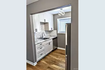 7128 Jamieson Avenue, Saint Louis, MO 63109 - Photo 9