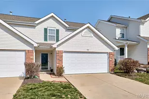 206 Waterside Crossing Ct, Saint Peters, MO 63376 - Photo 3