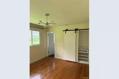709 Elkington Lane, Olivette, MO 63132 - Photo 11