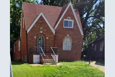 8838 Park Lane, Saint Louis, MO 63147 - Photo 1