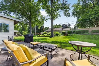 842 Lesparre Drive, Creve Coeur, MO 63141 - Photo 27