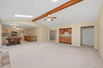 2082 Hackmann Estates Drive, Saint Charles, MO 63303 - Photo 5