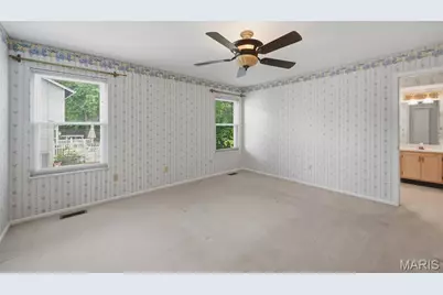 2082 Hackmann Estates Drive, Saint Charles, MO 63303 - Photo 15