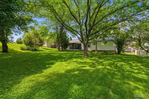 2082 Hackmann Estates Dr, Saint Charles, MO 63303 - Photo 27