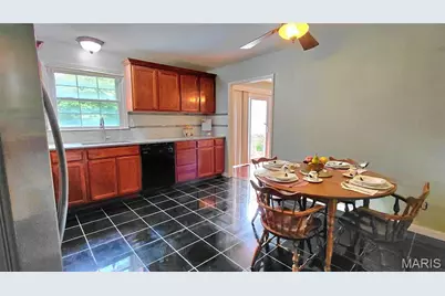874 Hollyridge Drive, Ballwin, MO 63011 - Photo 11
