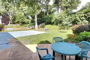 874 Hollyridge Dr, Ballwin, MO 63011 - Photo 15