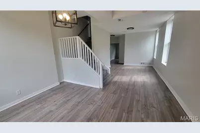 2202 Osage Street, Saint Louis, MO 63118 - Photo 3