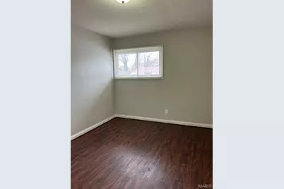 6826 Friarwood Drive, Berkeley, MO 63134 - Photo 5