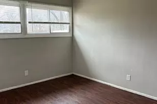 6826 Friarwood Dr, Berkeley, MO 63134 - Photo 11