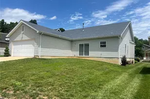 321 Hawks View Dr, O'Fallon, MO 63368 - Photo 3