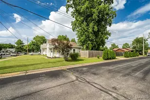 2200 N 5th St, Saint Charles, MO 63301 - Photo 41