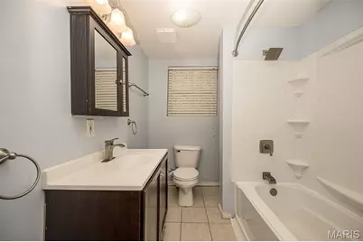 2200 N 5th Street, Saint Charles, MO 63301 - Photo 17