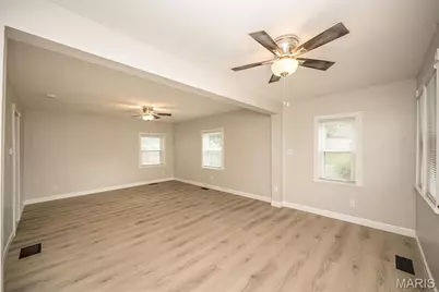 2200 N 5th Street, Saint Charles, MO 63301 - Photo 7