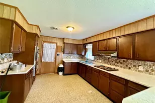 103 Sharon Dr, Montgomery City, MO 63361 - Photo 9