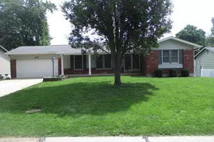 414 Marie Ln, Manchester, MO 63011 - Photo 1