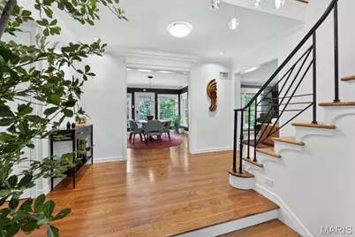 13 Berkshire Drive, Saint Louis, MO 63117 - Photo 3
