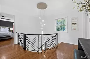 13 Berkshire Dr, Saint Louis, MO 63117 - Photo 19