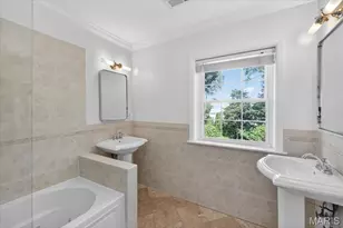 13 Berkshire Dr, Saint Louis, MO 63117 - Photo 21