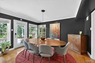 13 Berkshire Dr, Saint Louis, MO 63117 - Photo 9