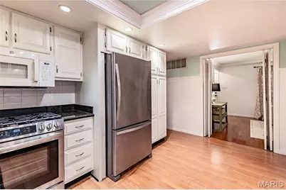 12023 Weshill Court, Maryland Heights, MO 63043 - Photo 11