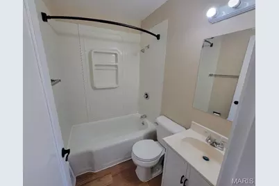 10640 Saint Stephen Lane, Saint Ann, MO 63074 - Photo 7