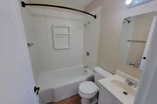 10640 St Stephen Ln, Saint Ann, MO 63074 - Photo 7