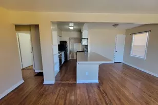 10640 St Stephen Ln, Saint Ann, MO 63074 - Photo 5