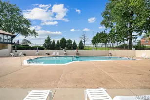 11980 Autumn Lakes Dr, Maryland Heights, MO 63043 - Photo 29