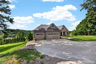208 Berg Crossing Dr, Augusta, MO 63332 - Photo 3