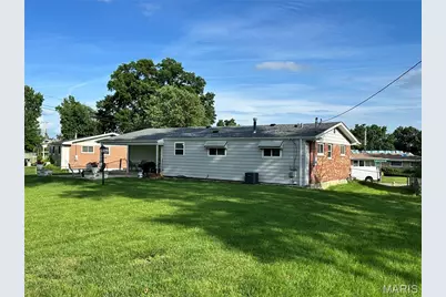 333 Pentonville Drive, Unincorporated, MO 63125 - Photo 21