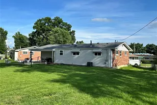 333 Pentonville Dr, Unincorporated, MO 63125 - Photo 21