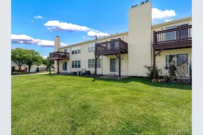 3957 Grand National Drive, Florissant, MO 63034 - Photo 37