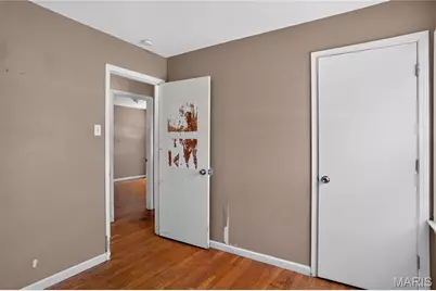 1911 Keelen Drive, Saint Louis, MO 63136 - Photo 9