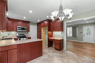 3752 Sunrise Dr, Pacific, MO 63069 - Photo 5