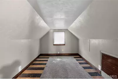 1240 Lakeview Avenue, Saint Louis, MO 63138 - Photo 15