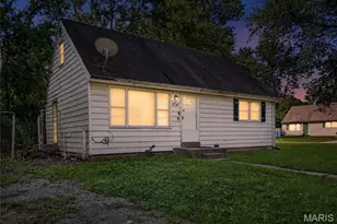 1240 Lakeview Ave, Saint Louis, MO 63138 - Photo 3