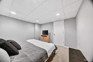 375 Novara Dr, Ballwin, MO 63021 - Photo 29