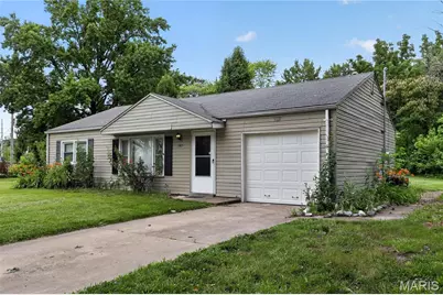 1565 Lakeside Lane, Saint Louis, MO 63138 - Photo 1