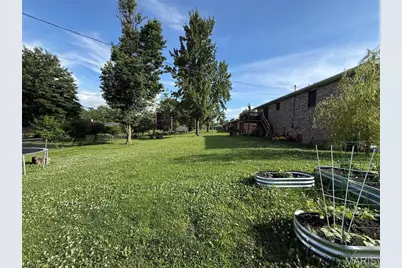 66 Homestead, Hannibal, MO 63401 - Photo 23