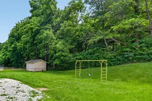 1052 Arlington Dr, Saint Charles, MO 63303 - Photo 21