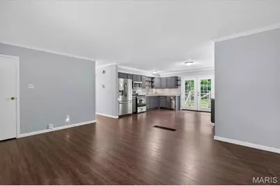 1052 Arlington Drive, Saint Charles, MO 63303 - Photo 5