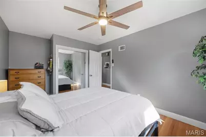 8035 Braddock Drive, University City, MO 63130 - Photo 15